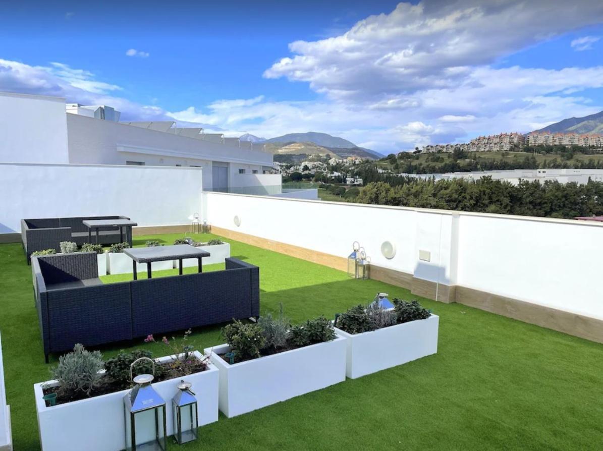Nueva Andalucia, For Rent Appartement *